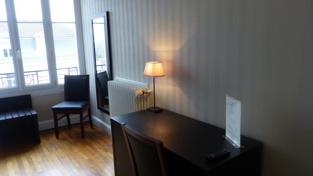 Hotel De L'Europe Toul Εξωτερικό φωτογραφία