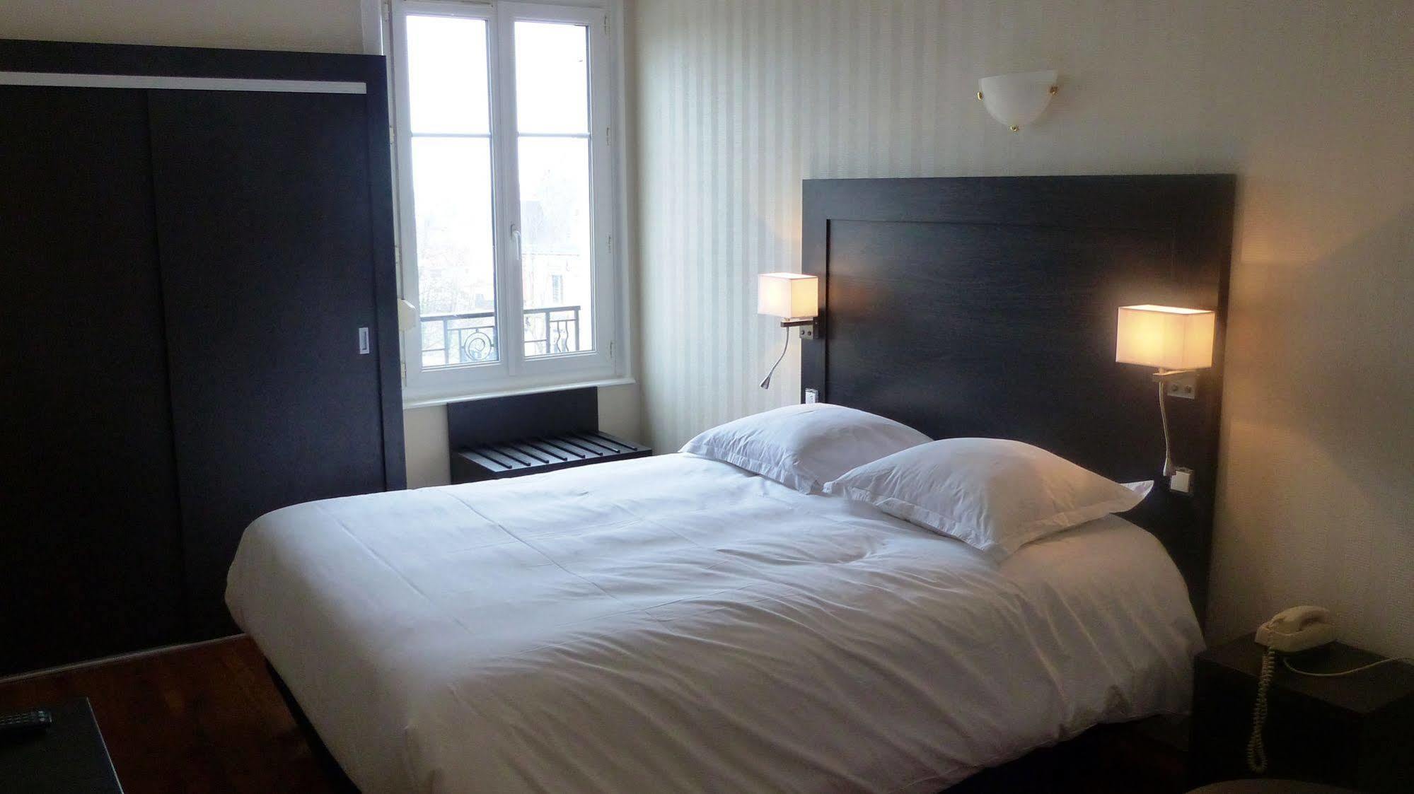 Hotel De L'Europe Toul Εξωτερικό φωτογραφία